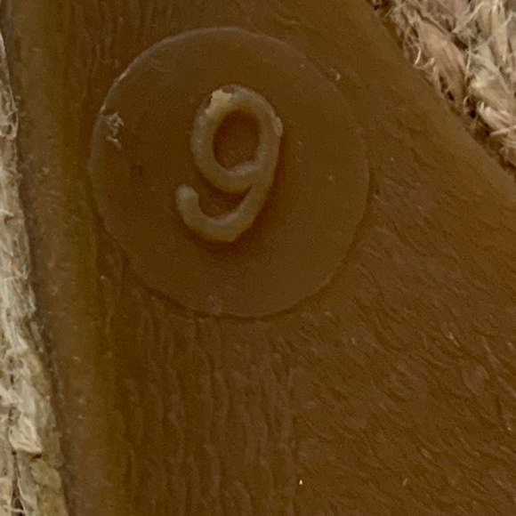 ELLEN TRACY KANDI Peep Toe Espadrille Shoes sz 9 - Picture 14 of 16